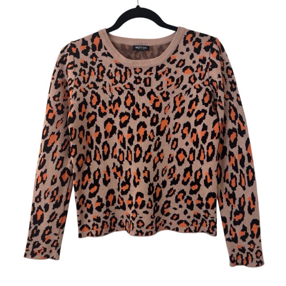 Leopard Print Crewneck Sweater - Picture 2 of 3